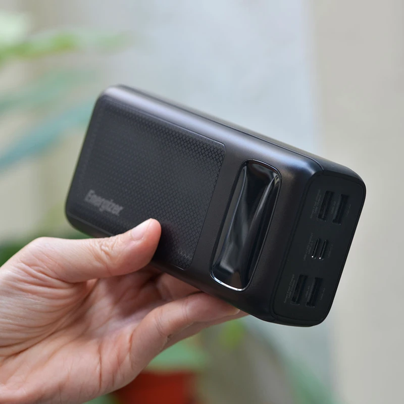 Energizer Ultimate UE30063PQ 30000mAh Power Bank